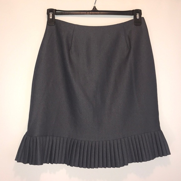 Levine Classics Gray Pleated Lined Skirt - Picture 1 of 8